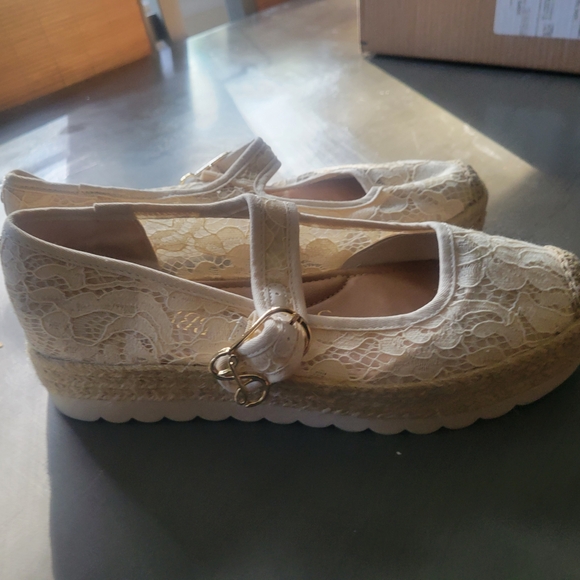 Sam & Libby Shoes - Sam & Libby Elegant Cream Lace Platform Shoes